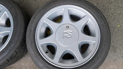 Lot 640 - 4 X FORD RS ALLOY WHEELS FITTED WITH YOKOHAMA 195/ R50-15