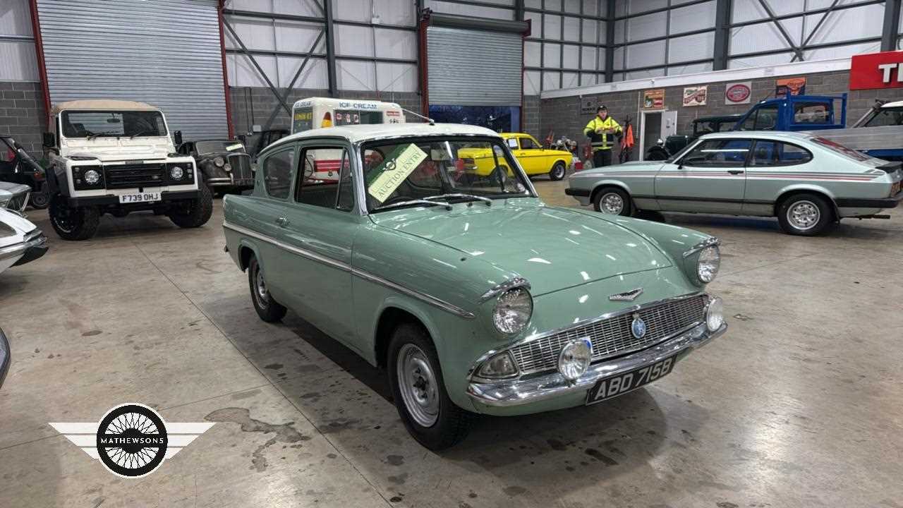 Lot 756 - 1964 FORD ANGLIA SUPER