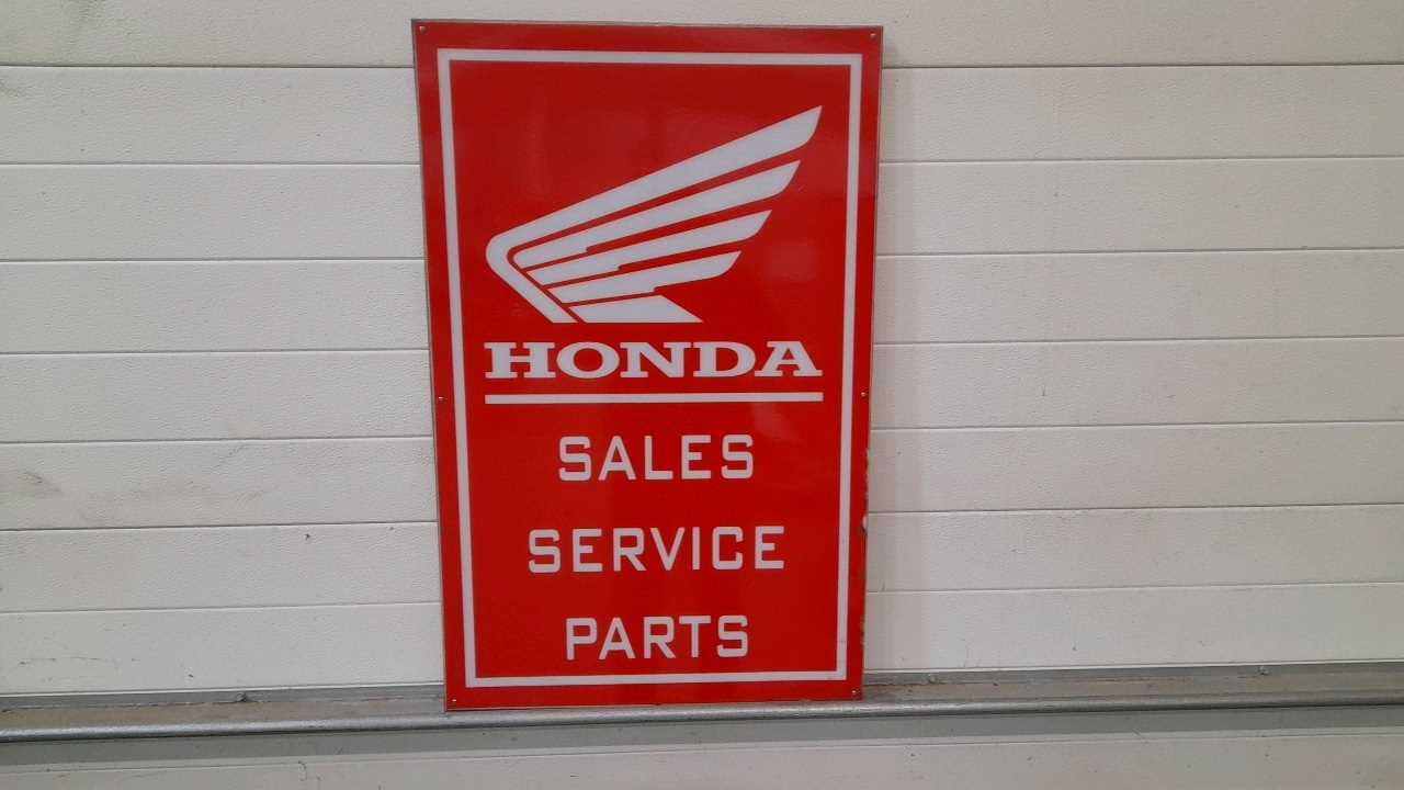 Lot 316 - ORIGINAL HONDA DEALER PLASTIC SIGN 36" x 23"
