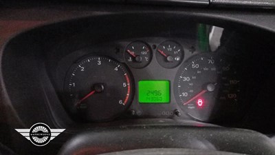 Lot 586 - 2011 FORD TRANSIT 140 T330S AWD