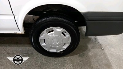 Lot 586 - 2011 FORD TRANSIT 140 T330S AWD