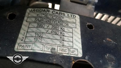 Lot 299 - 2000 DAIMLER V8 AUTO