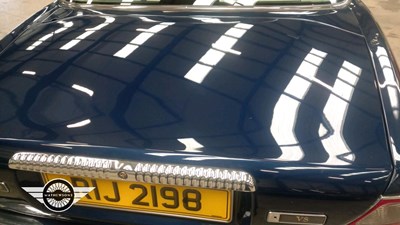 Lot 299 - 2000 DAIMLER V8 AUTO
