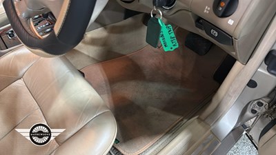 Lot 734 - 1998 MERCEDES C280 ELEGANCE AUTO