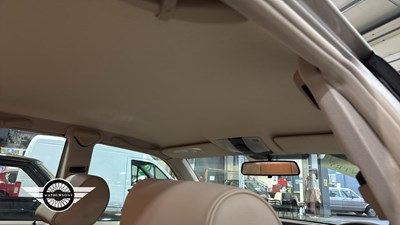 Lot 734 - 1998 MERCEDES C280 ELEGANCE AUTO