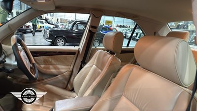 Lot 734 - 1998 MERCEDES C280 ELEGANCE AUTO
