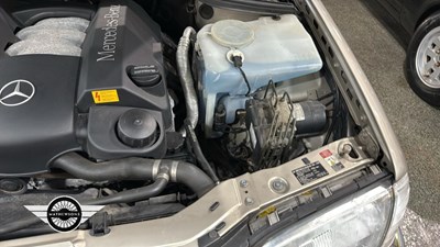 Lot 734 - 1998 MERCEDES C280 ELEGANCE AUTO