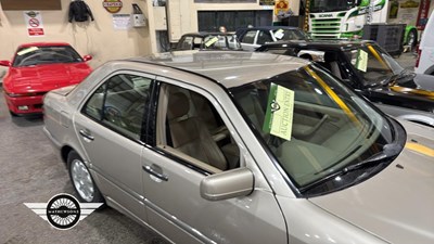 Lot 734 - 1998 MERCEDES C280 ELEGANCE AUTO