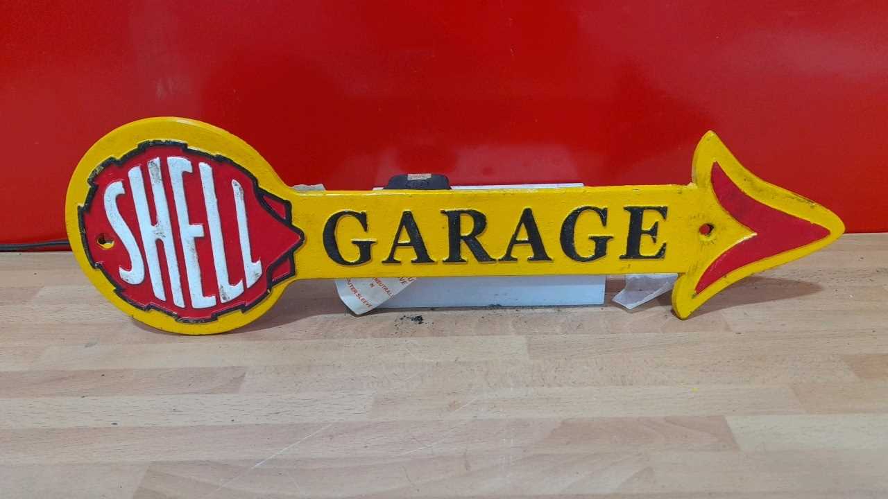 Lot 205 - SHELL GARAGE ARROW CAST SIGN 17" X 5"