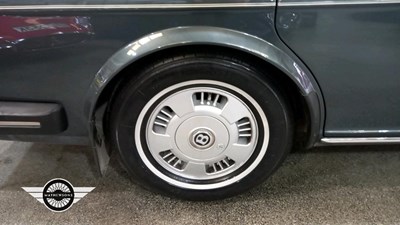 Lot 522 - 1994 BENTLEY BROOKLANDS AUTO