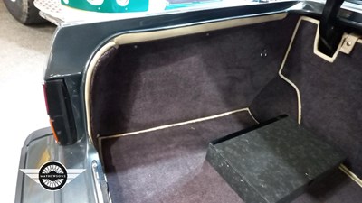 Lot 522 - 1994 BENTLEY BROOKLANDS AUTO
