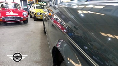 Lot 522 - 1994 BENTLEY BROOKLANDS AUTO