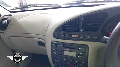 Lot 134 - 2000 FORD FIESTA LX ZETEC