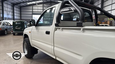 Lot 722 - 1998 TOYOTA HILUX 2.4 TURBO-D4WD