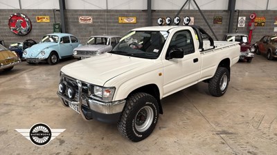Lot 722 - 1998 TOYOTA HILUX 2.4 TURBO-D4WD