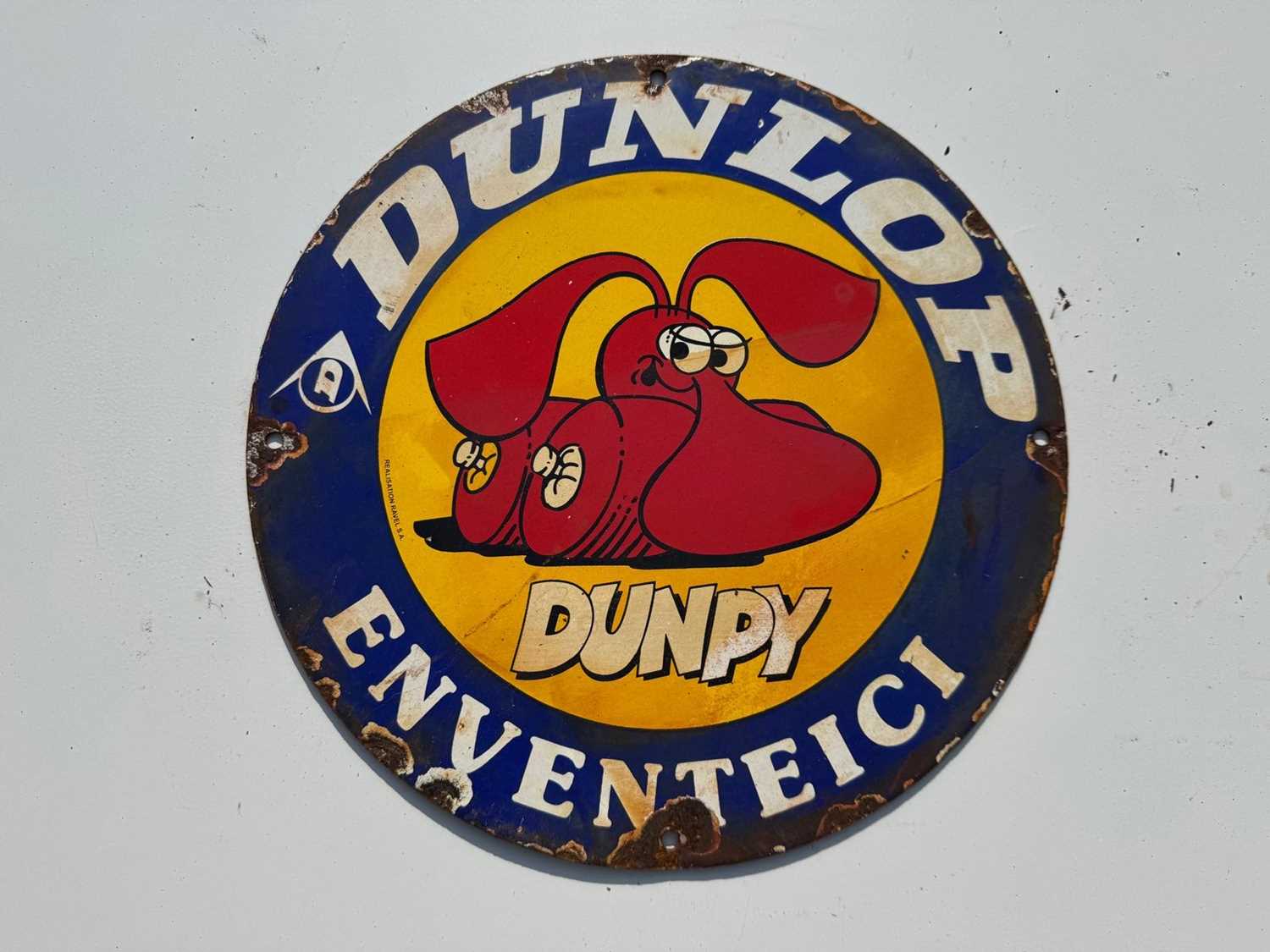 Lot 113 - DUNLOP ENAMEL SIGN 12" DIA