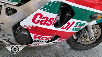 Lot 104 - 1996 HONDA