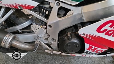 Lot 104 - 1996 HONDA