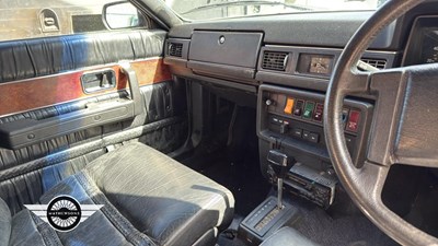 Lot 492 - 1981 VOLVO 262 C AUTO