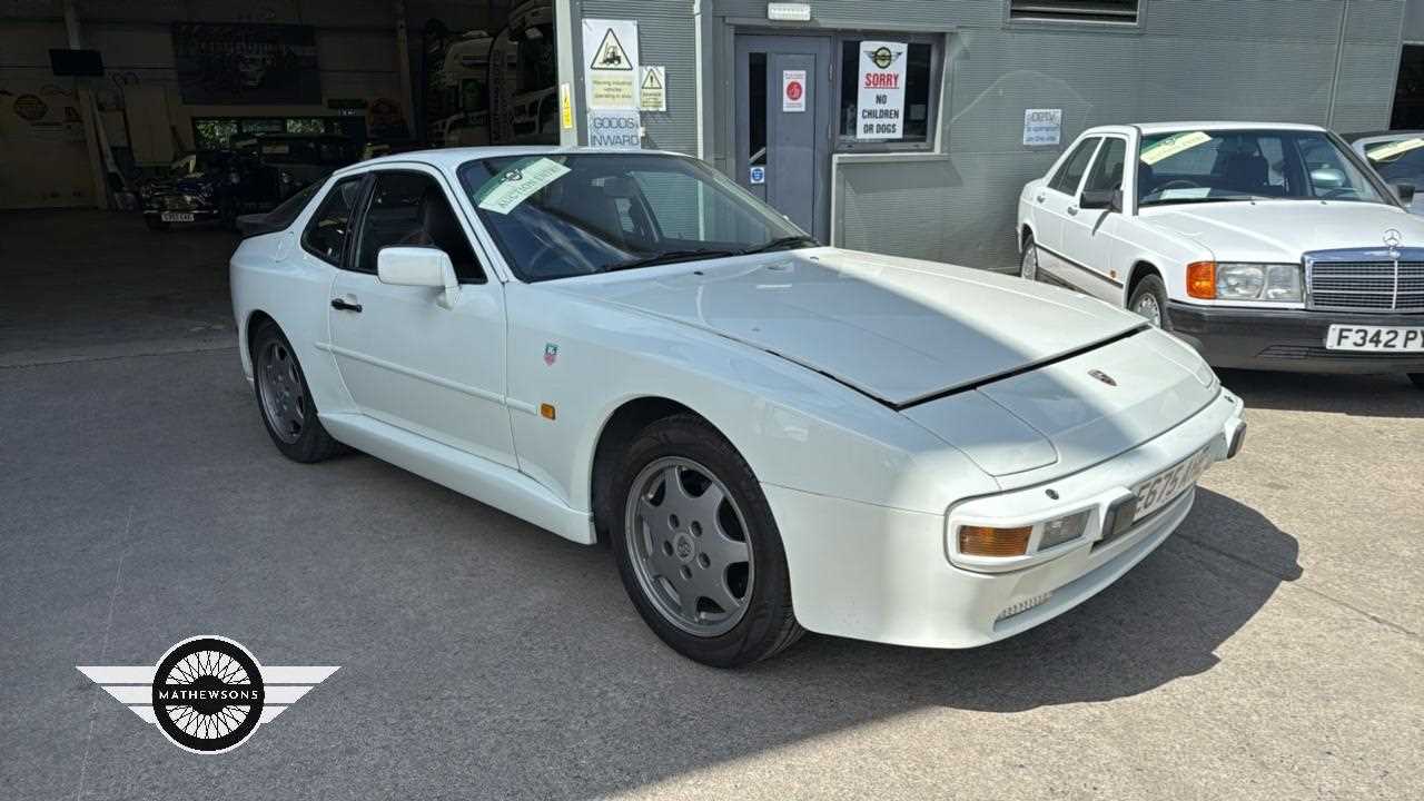 Lot 836 - 1988 PORSCHE 944
