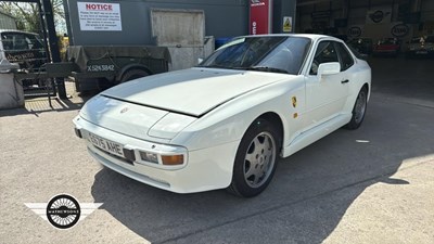 Lot 836 - 1988 PORSCHE 944