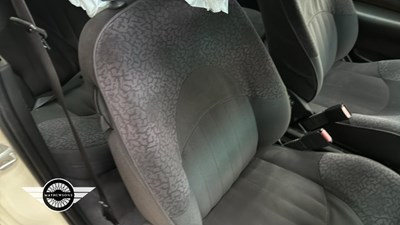 Lot 676 - 1999 ROVER 216I L AUTO