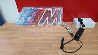 Lot 275 - BMW M3 NEON LIGHT 16" X 6"