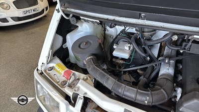 Lot 478 - 1996 RENAULT TRAFIC T1400D LWB