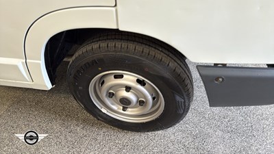 Lot 478 - 1996 RENAULT TRAFIC T1400D LWB