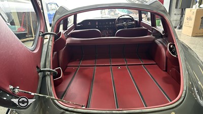 Lot 490 - 1966 JAGUAR 'E' TYPE