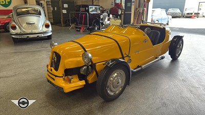 Lot 170 - 1976 CITROEN AMI 8 CONFORT