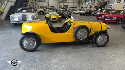Lot 170 - 1976 CITROEN AMI 8 CONFORT