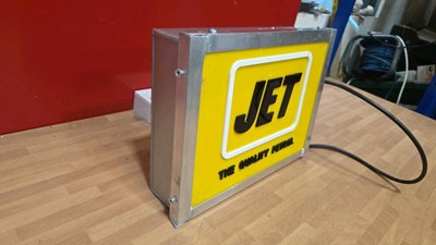 Lot 163 - JET QUALITY PETROL LIGHT UP SIGN 13" x 10"