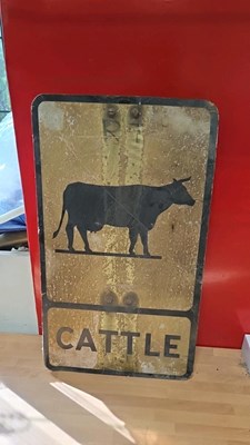 Lot 593 - CATTLE ALUMINIUM SIGN 21" X 12"