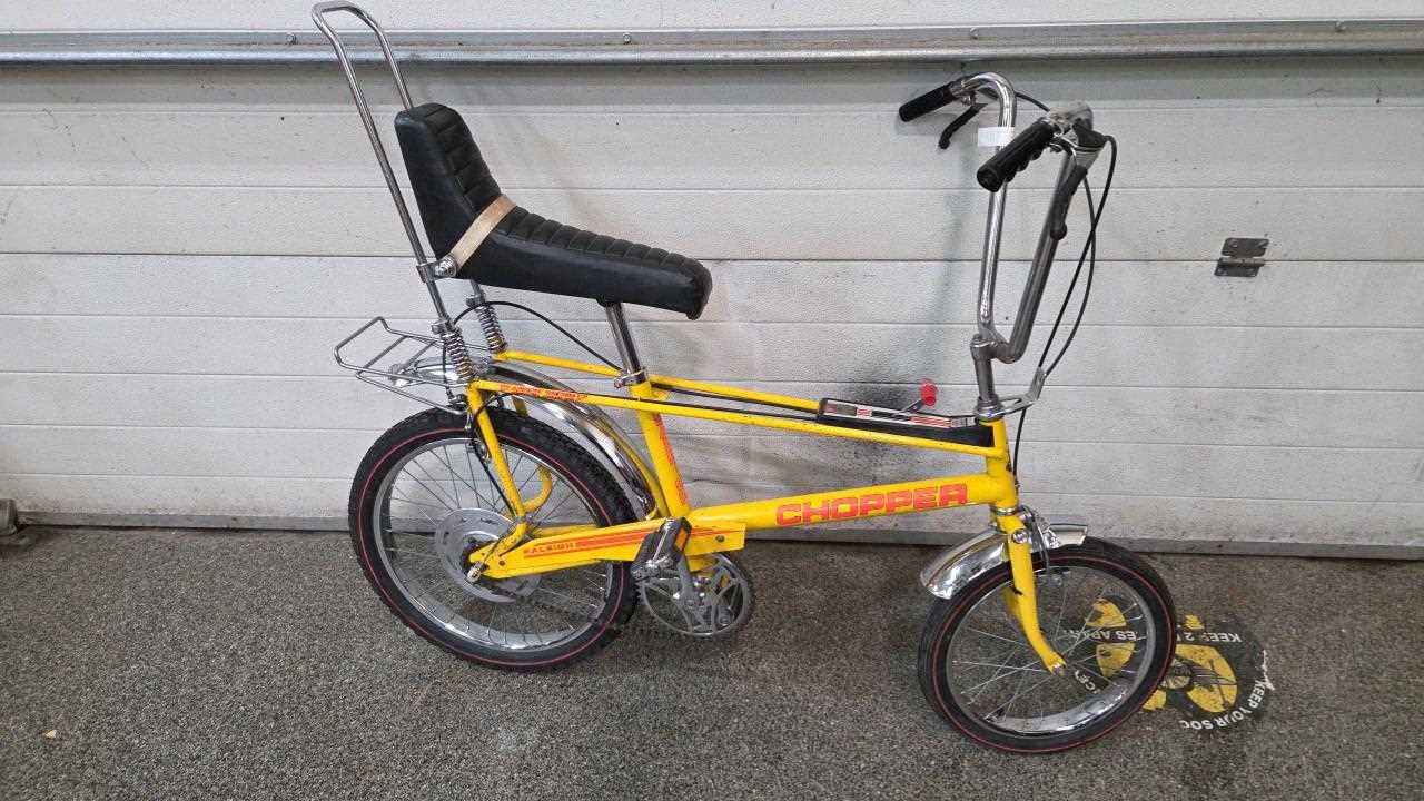 Lot 457 - MK2 RALEIGH CHOPPER IN FIZZY YELLOW