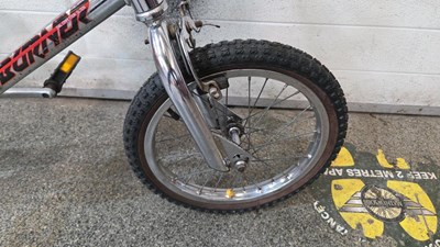 Lot 257 - RALEIGH MINI BURNER IN CHROME WITH RED AND BLACK LETTERING