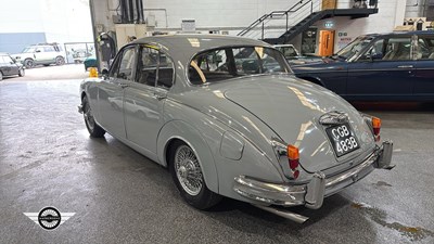 Lot 884 - 1964 DAIMLER