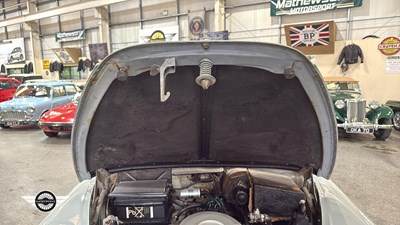 Lot 884 - 1964 DAIMLER