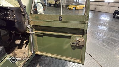 Lot 104 - 1972 LAND ROVER