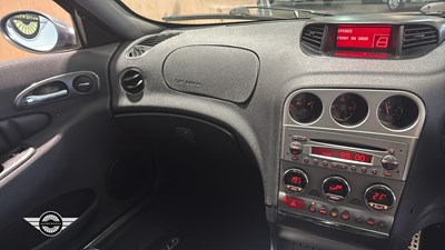 Lot 394 - 2003 ALFA ROMEO