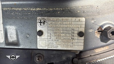Lot 394 - 2003 ALFA ROMEO