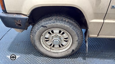 Lot 588 - 1988 MITSUBISHI L200 4X4