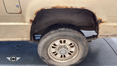 Lot 588 - 1988 MITSUBISHI L200 4X4