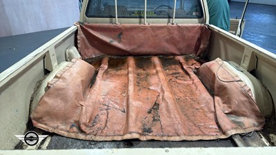 Lot 588 - 1988 MITSUBISHI L200 4X4