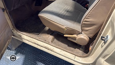 Lot 588 - 1988 MITSUBISHI L200 4X4