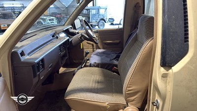 Lot 588 - 1988 MITSUBISHI L200 4X4