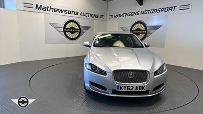Lot 682 - 2012 JAGUAR XF LUXURY V6 AUTO