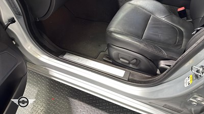 Lot 682 - 2012 JAGUAR XF LUXURY V6 AUTO