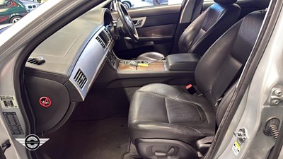 Lot 682 - 2012 JAGUAR XF LUXURY V6 AUTO