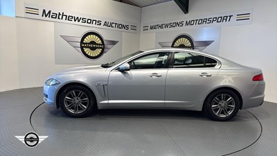 Lot 682 - 2012 JAGUAR XF LUXURY V6 AUTO